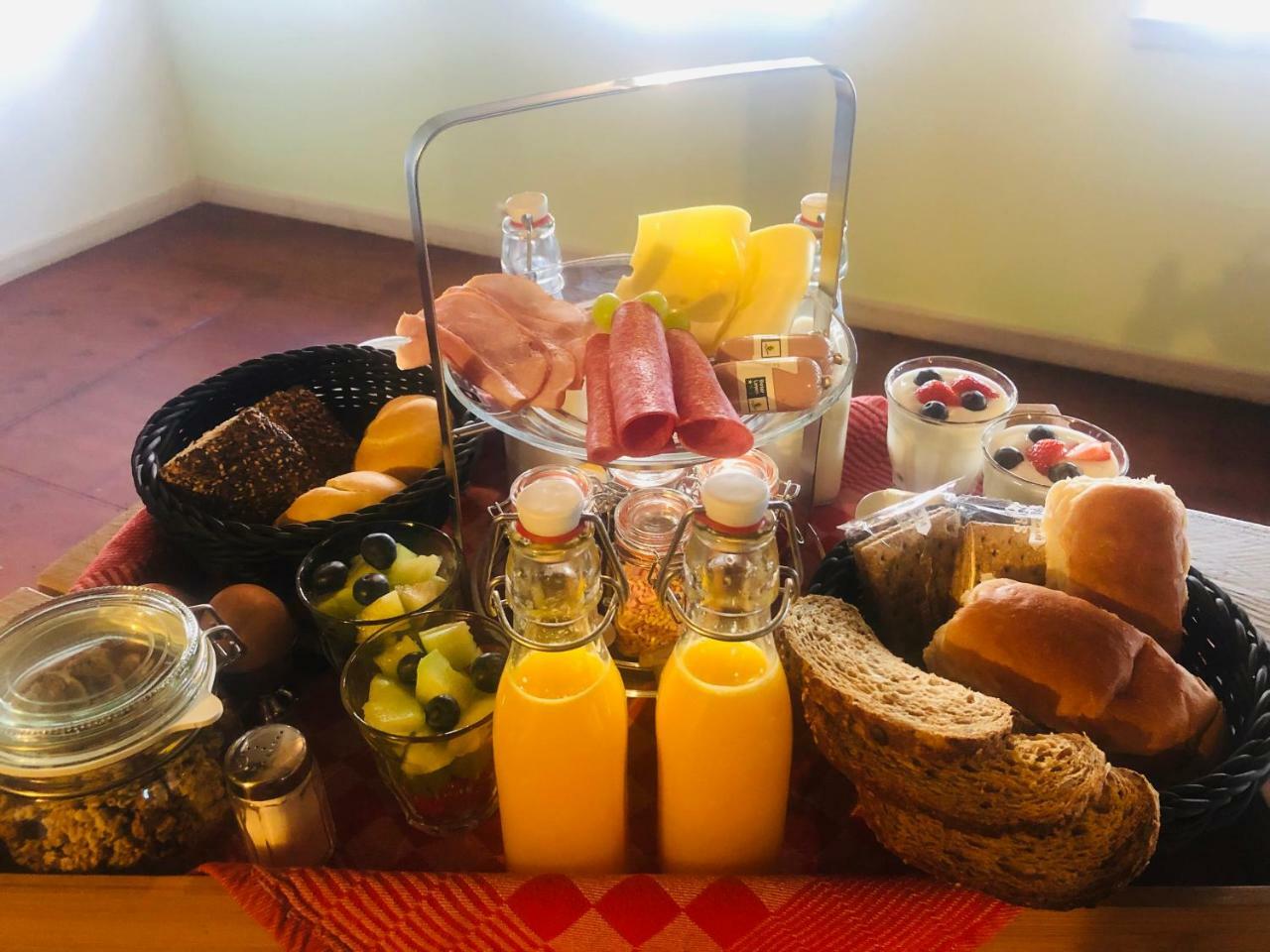 Vakantie Appartementen De Bonte Kraai Raamsdonk Ngoại thất bức ảnh